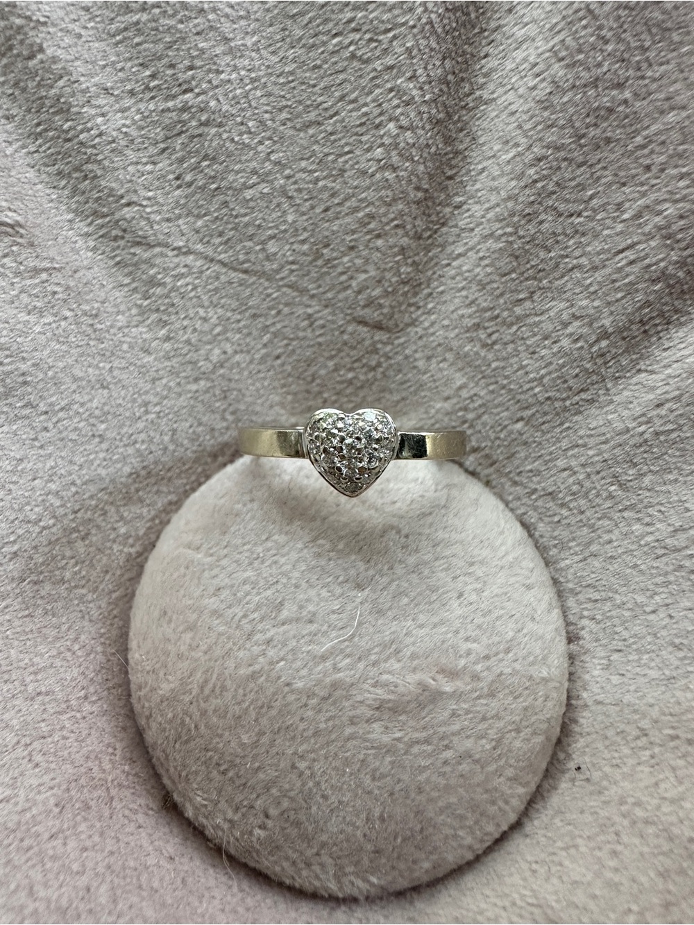 ROBERTO COIN TINY TREASURES PUFFED HEART RING WITH DIAMONDS in 18K White Gold - Picture 5 of 15